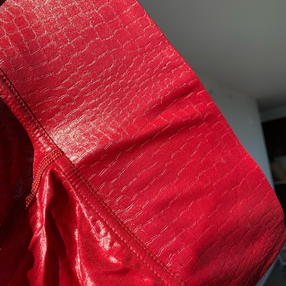 Carbon 38 Takara Shine Crocodile Leggings - Picture 10 of 11